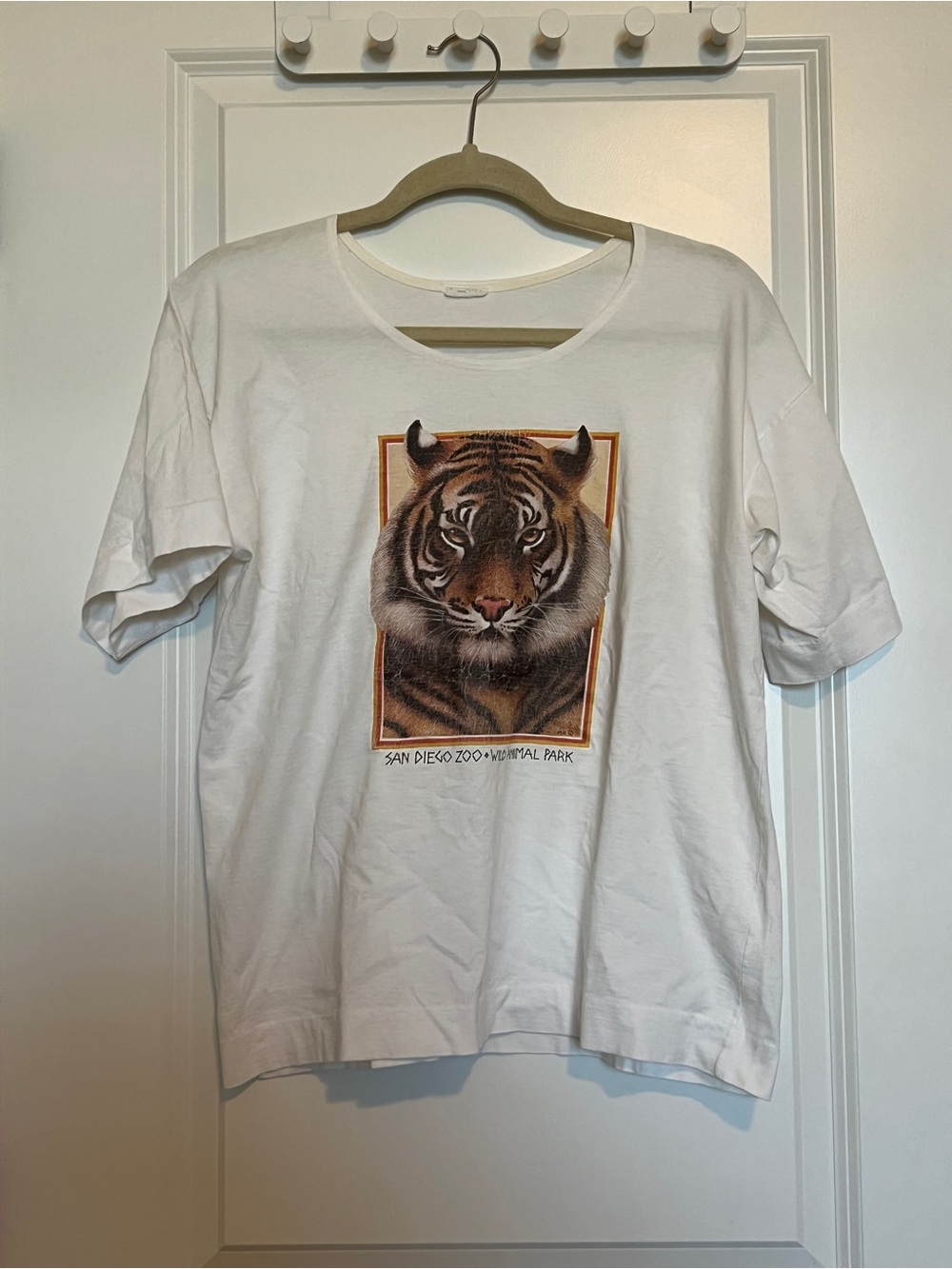 Vintage White Graphic Tee with San Diego Zoo Tiger
